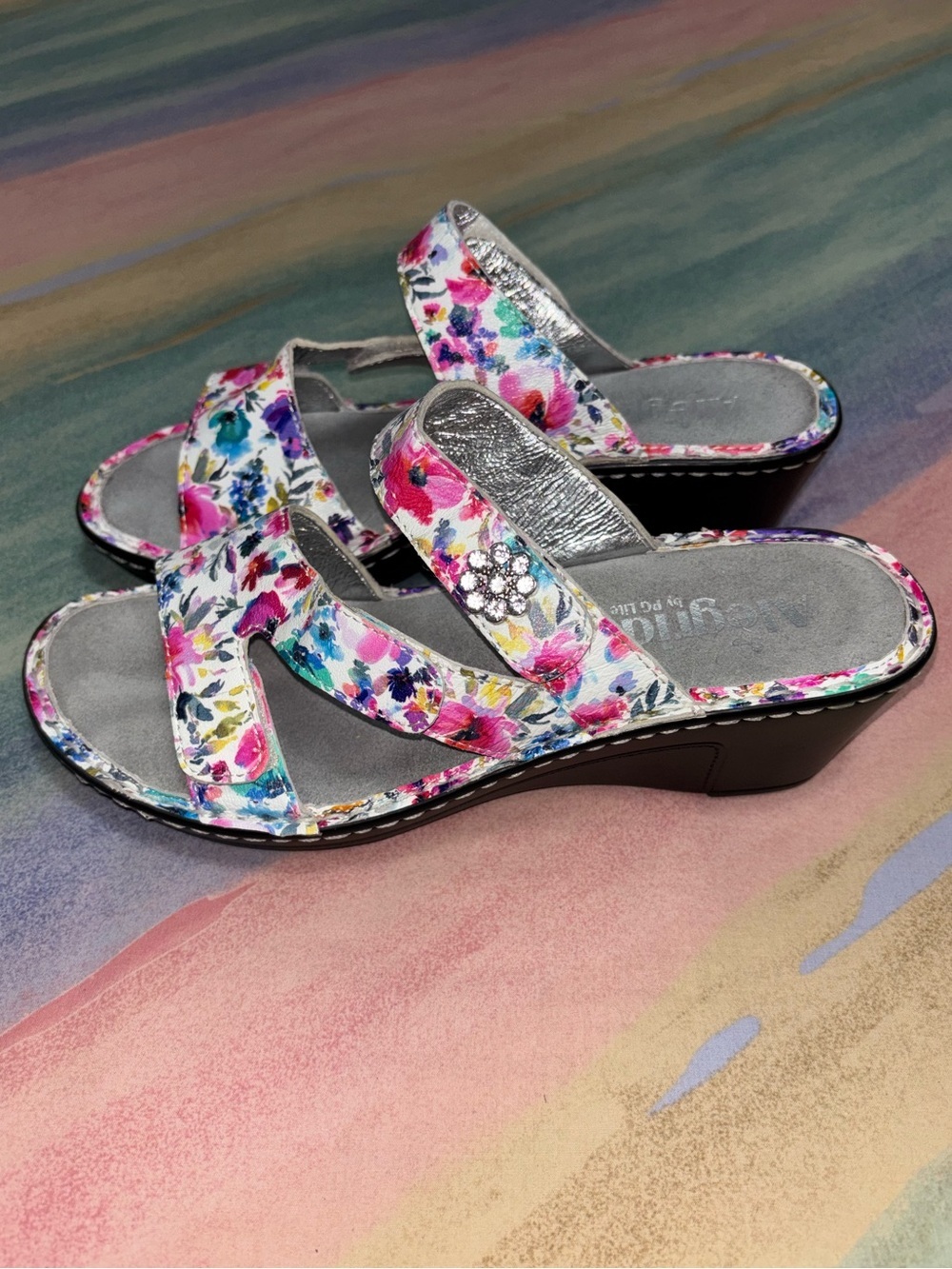 Alegria Loti Perennial Floral Wedge Sandals size 38